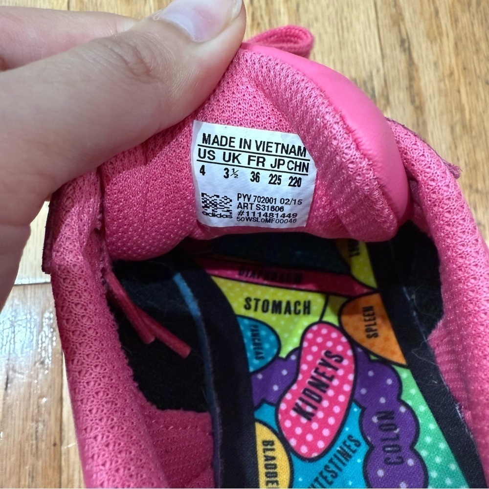 Adidas Pharrell Superstar Girls Size 4 Pink Athletic Leather Shoes Sneakers - Picture 3 of 9